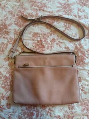 Kate Spade Pebbled Leather Crossbody in Dusty Pink